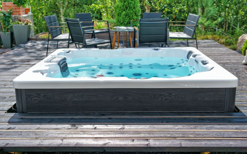 Jetted Tub Replacement in Venice, FL